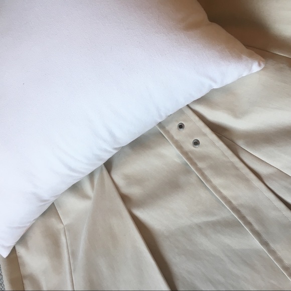 Banana Republic Belted Trench Coat - Picture 6 of 6